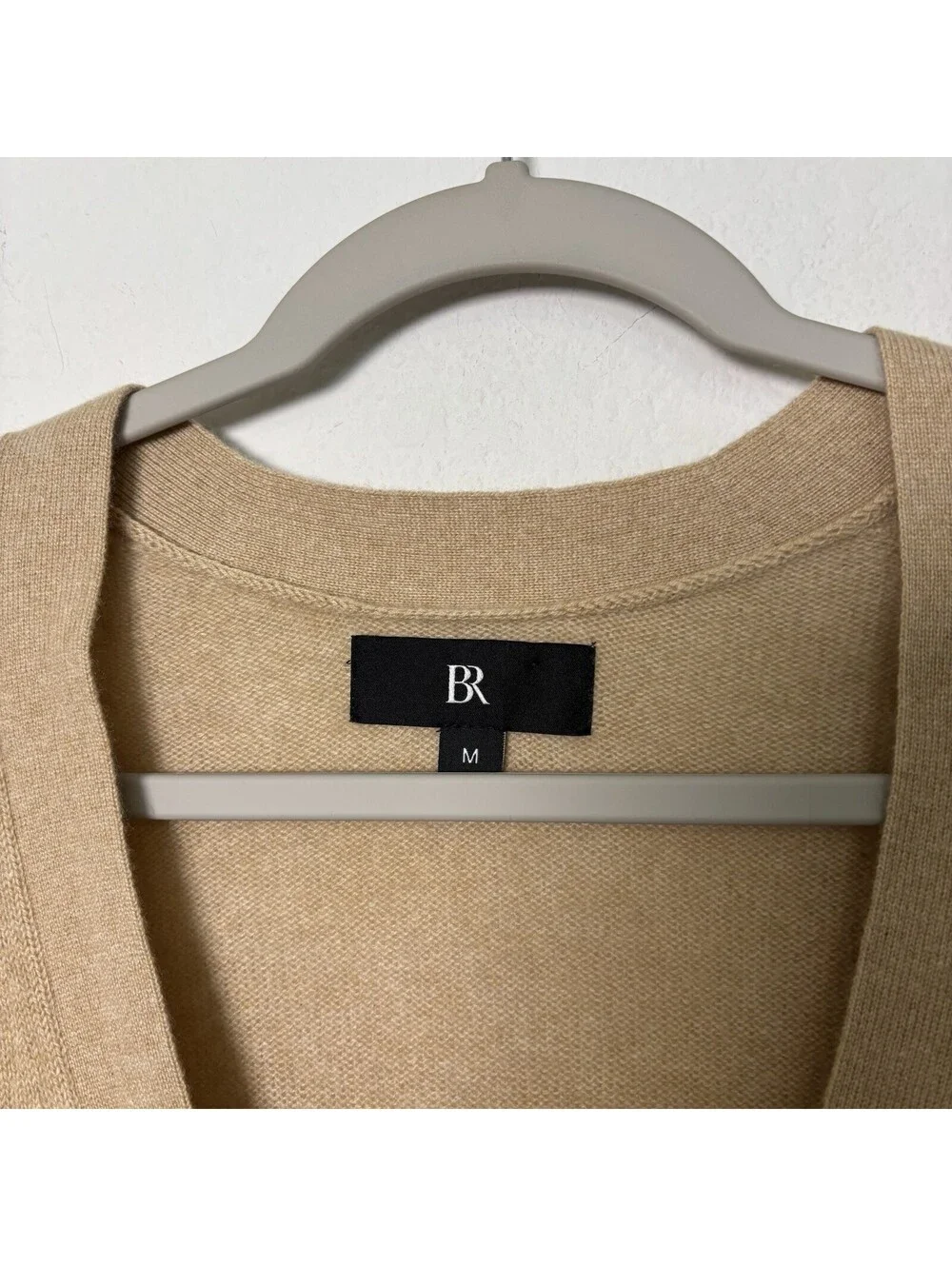 Banana Republic Men’s 100% Cashmere Cardigan Sweater Size M Tan Quiet Luxury EUC